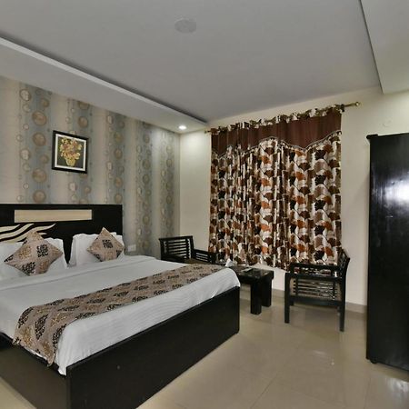 Hotel Wild Rose - Dalhousie Ngoại thất bức ảnh