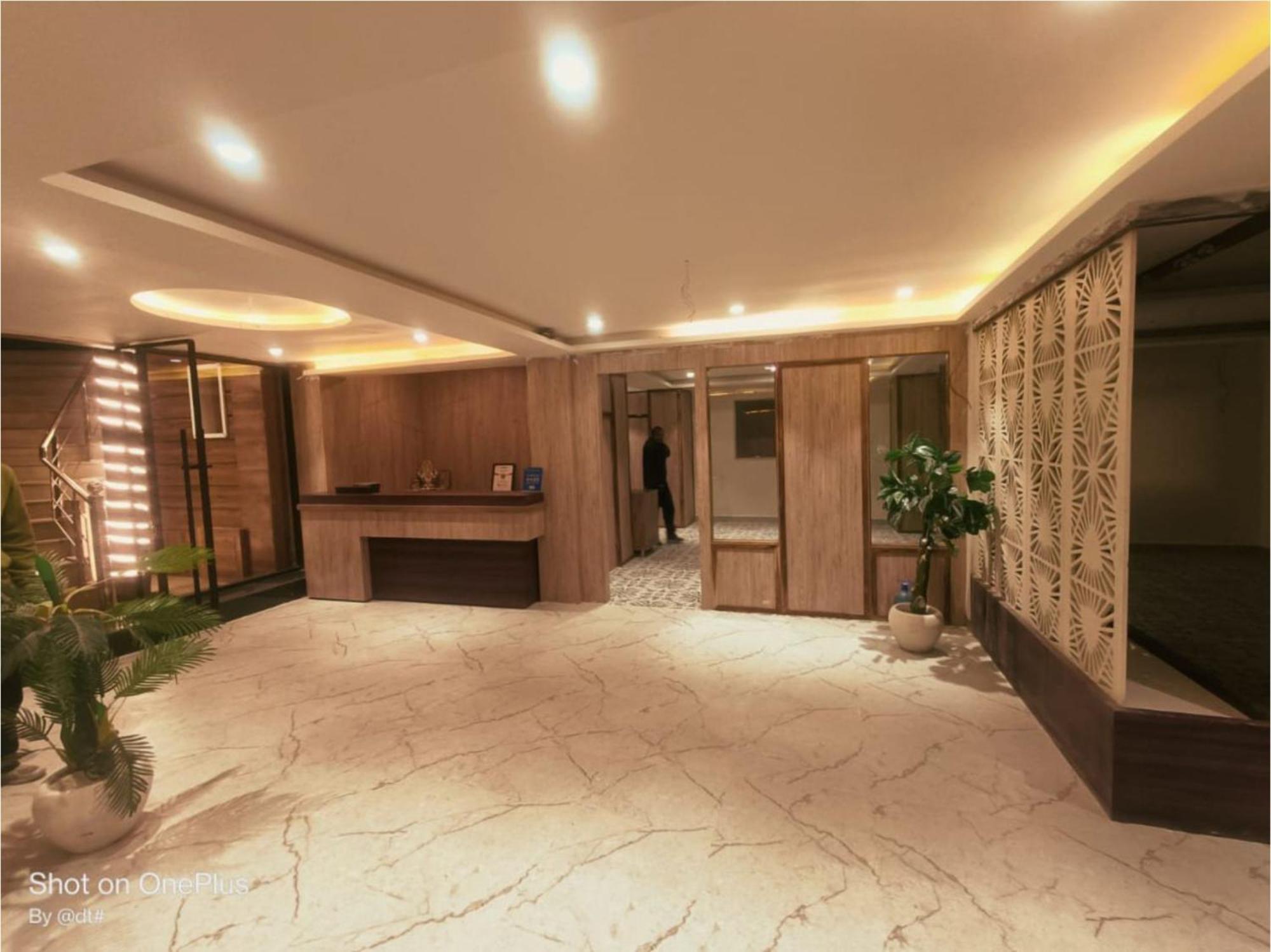 Hotel Wild Rose - Dalhousie Ngoại thất bức ảnh